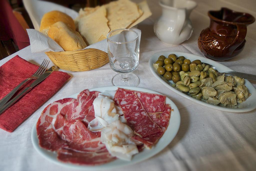 Hotel Da Paolino Trinità dʼAgultu المظهر الخارجي الصورة
